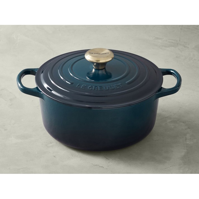 Agave 7.25 Quart Le Creuset Signature Enameled Cast Iron Round Oven