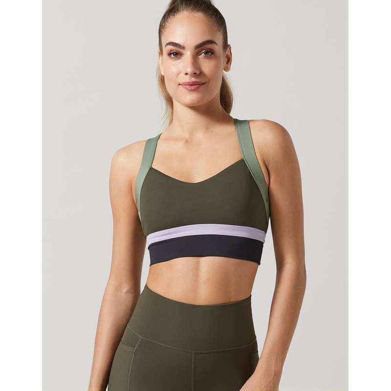 Empire Black Olive Top M