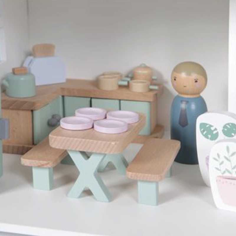 Doll’s house Kitchen playset