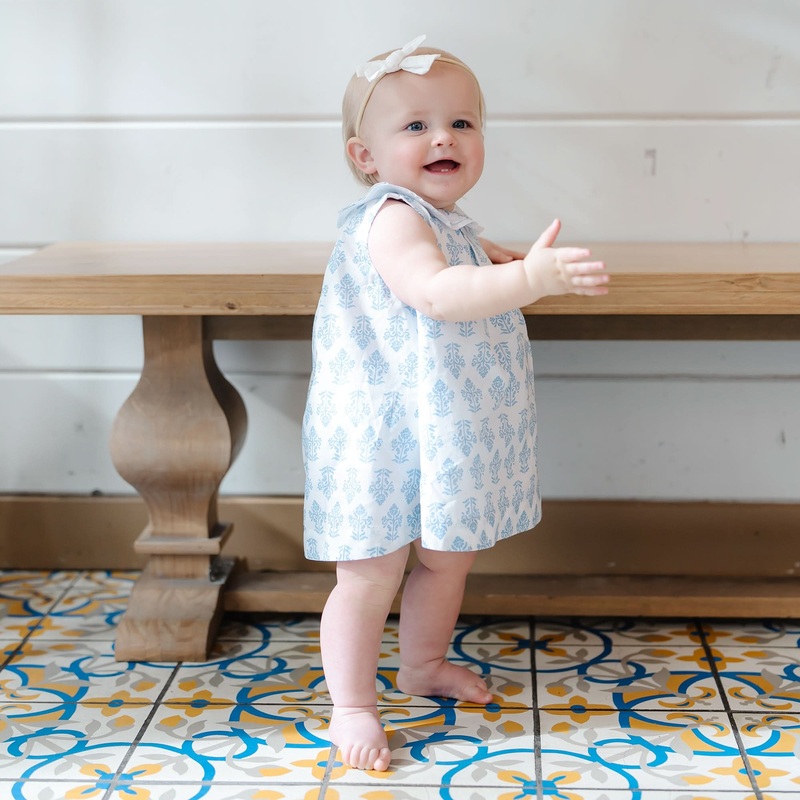 Hope and Henry – Organic Ruffle Collar Dress and Bloomer Set Riviera Woodblock Floral 0-3 Months