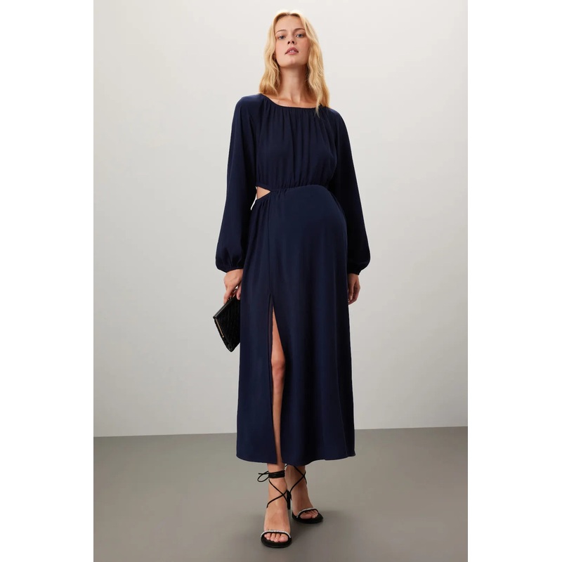 Amolia Gown Navy XS