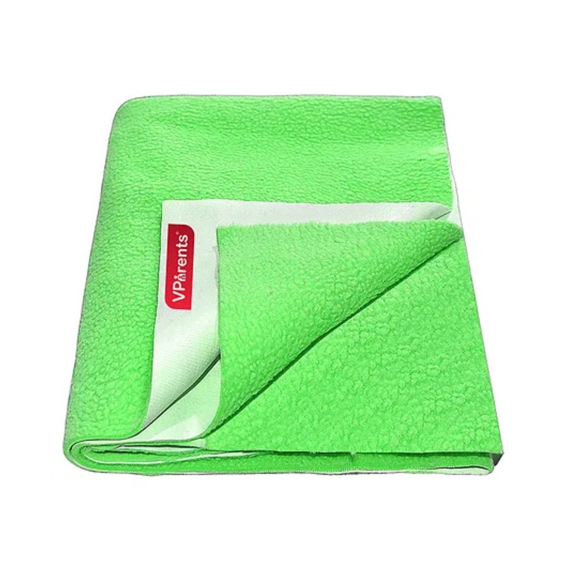 VParents Chubby Cheeks Water Proof Baby Bed Protector Reusable Dry Sheet Large – Green