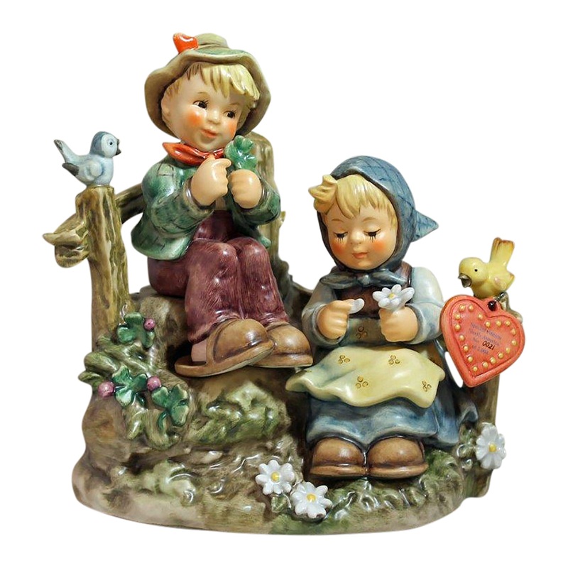 Hummel Figurine: First Love – 765