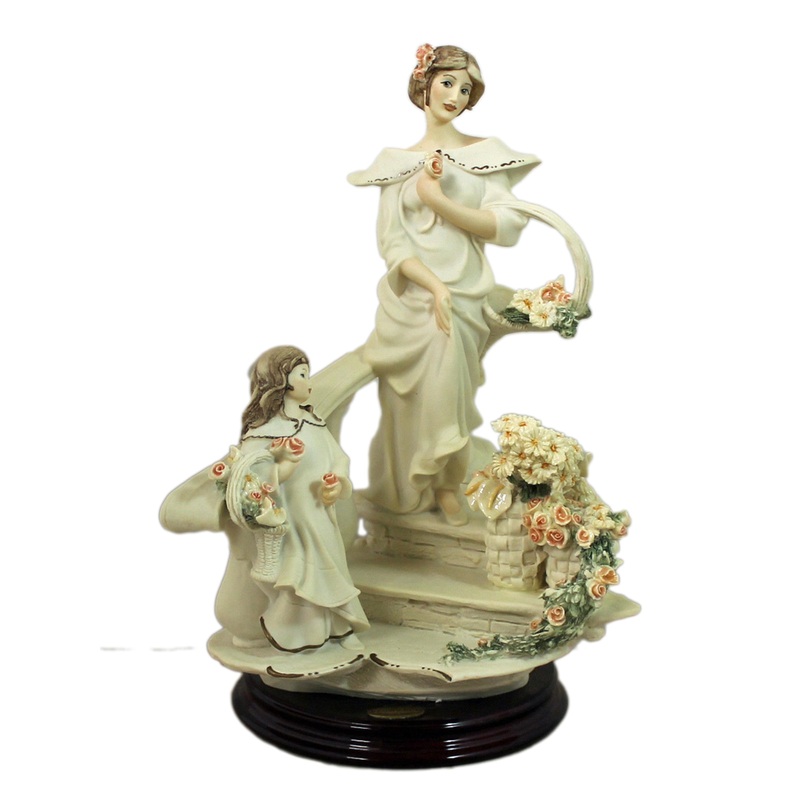 Giuseppe Armani Figurine: 0333f Flowers For Sale