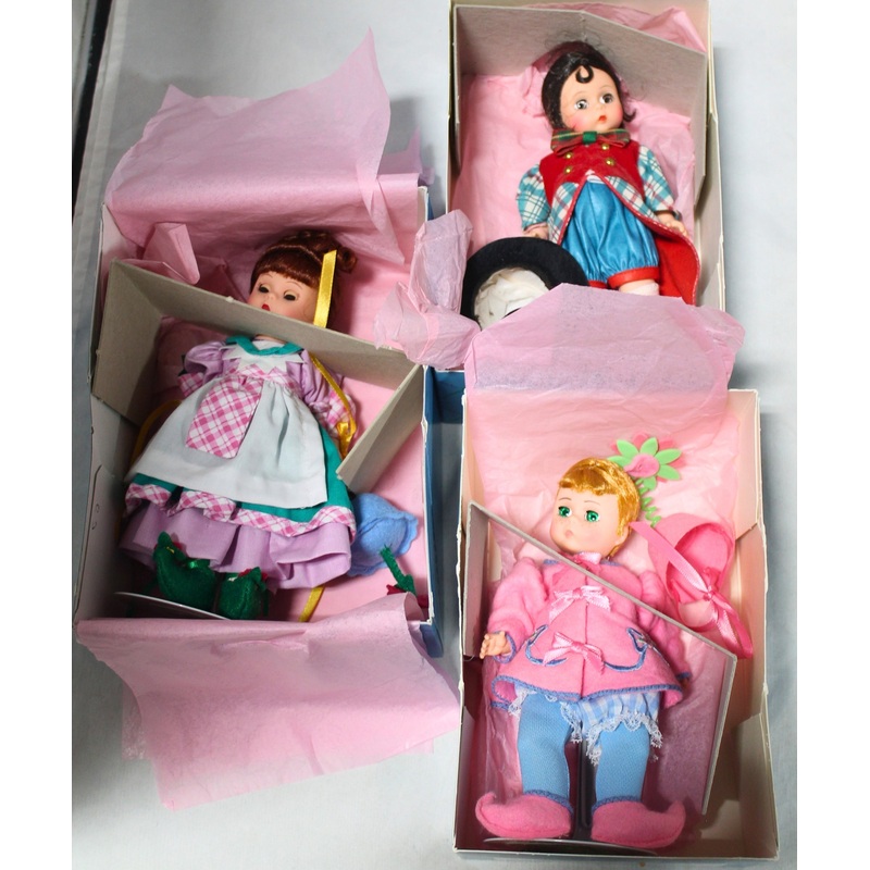 Madame Alexander, Wizard of Oz Munchkin Peasant, Munchkin Herald, and Mayor