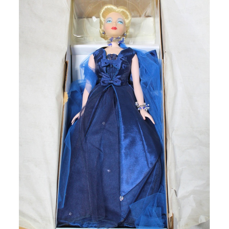 Ashton Drake, Gene in Midnight Romance