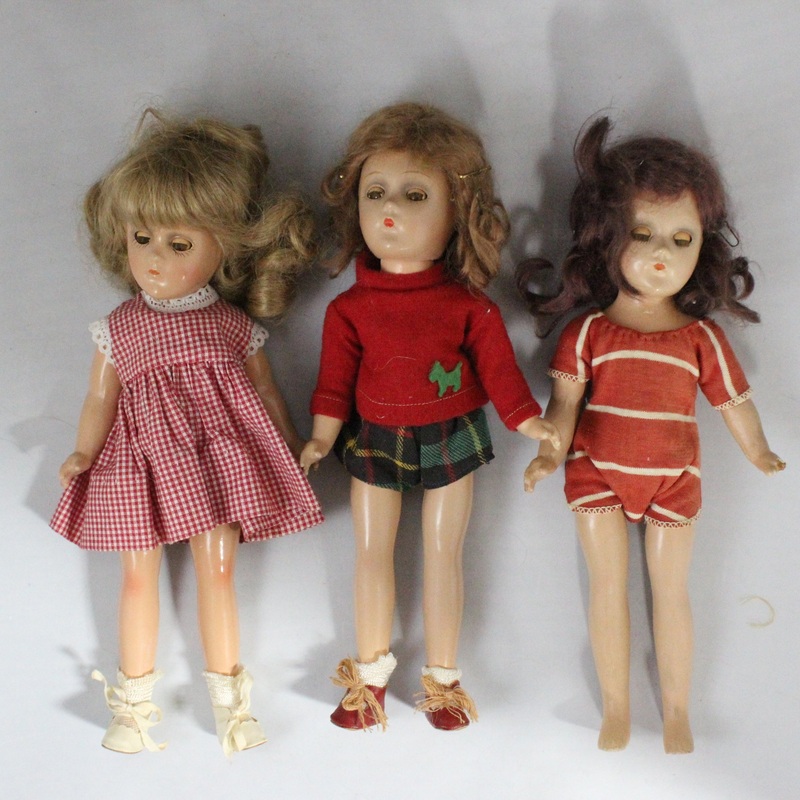 Unknown Brand 12″ Dolls