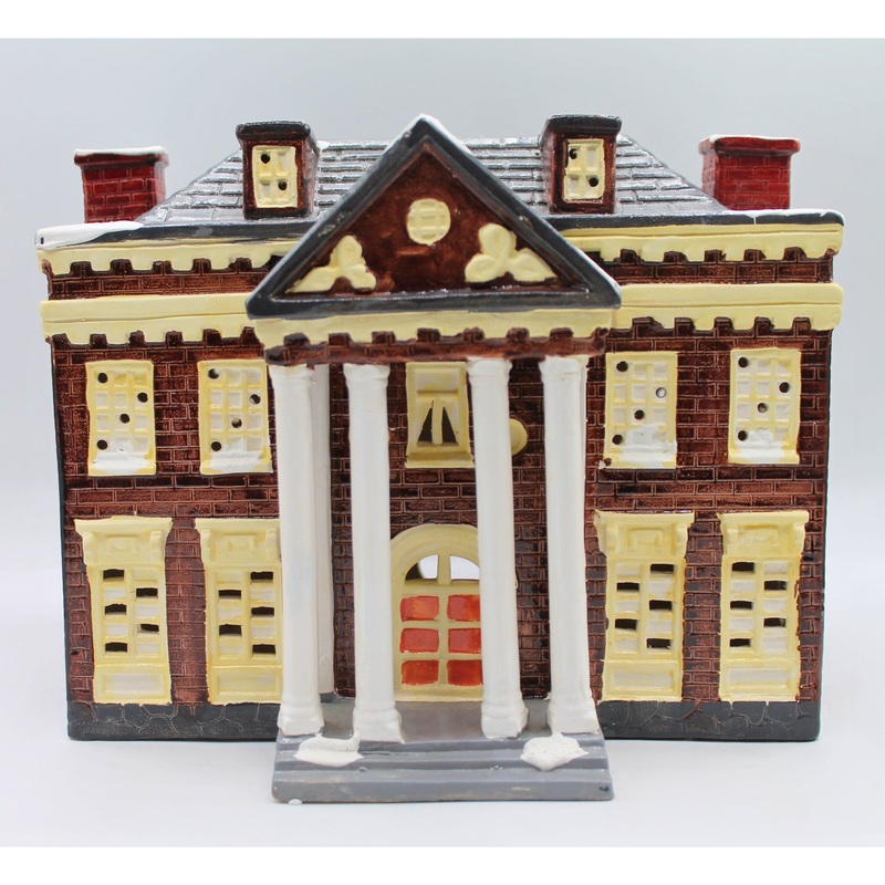 Yuletide Snow Hamlet Collection City Hall #739 | Please Read