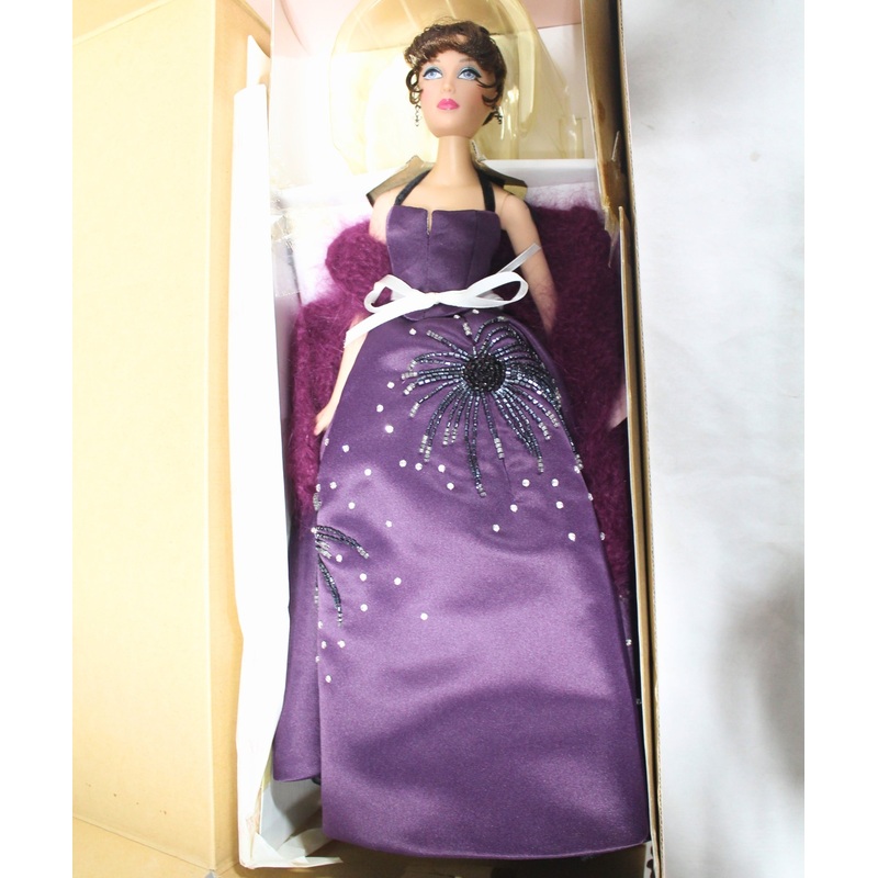 Madame Alexander, Millenium Ball Doll