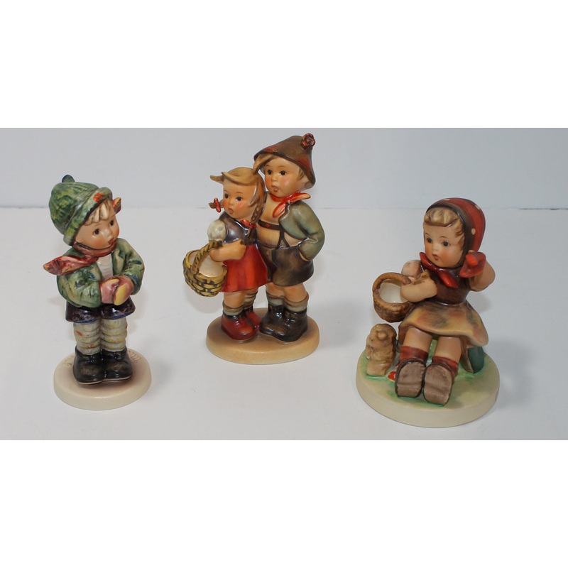 Hummel Figurine Lot It’s Cold, Surprise, Farewell  (AP 1574 )