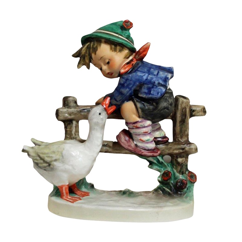 Hummel Figurine: Barnyard Hero – 195/I