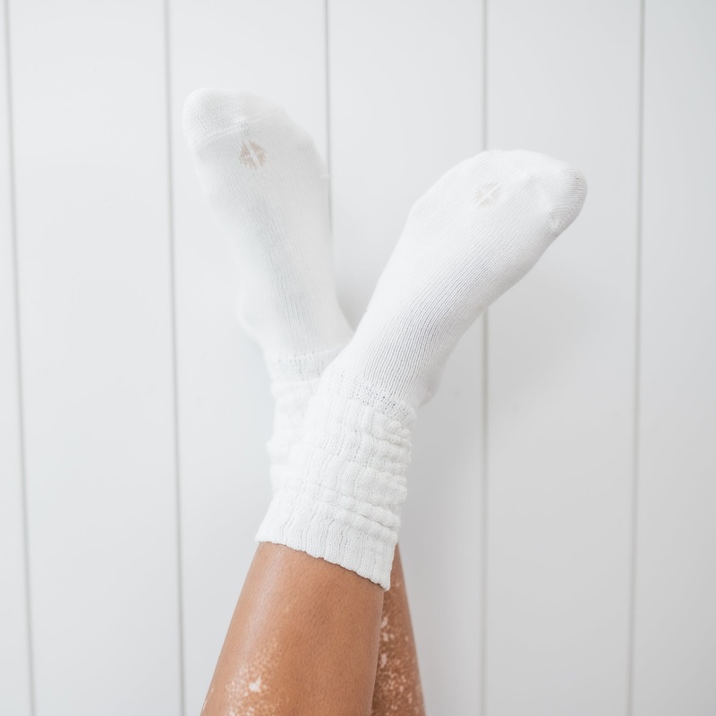 Adult Scrunch Socks in Cloud