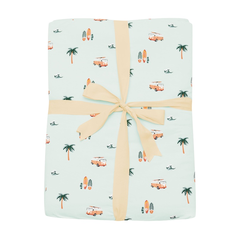 Youth Blanket in Dew Surf 1.0