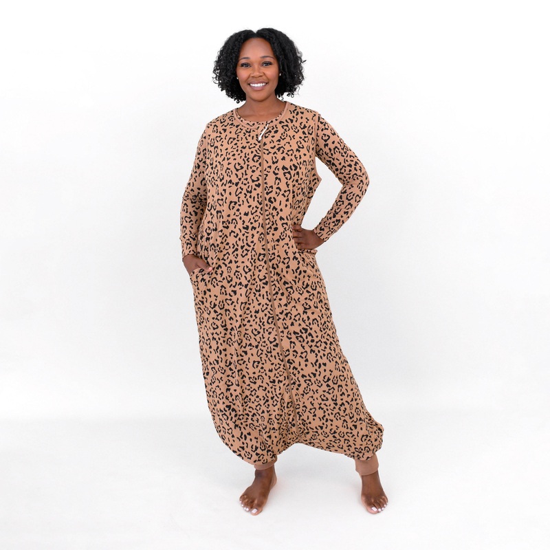 Adult Sleep Bag Walker in Latte Leopard