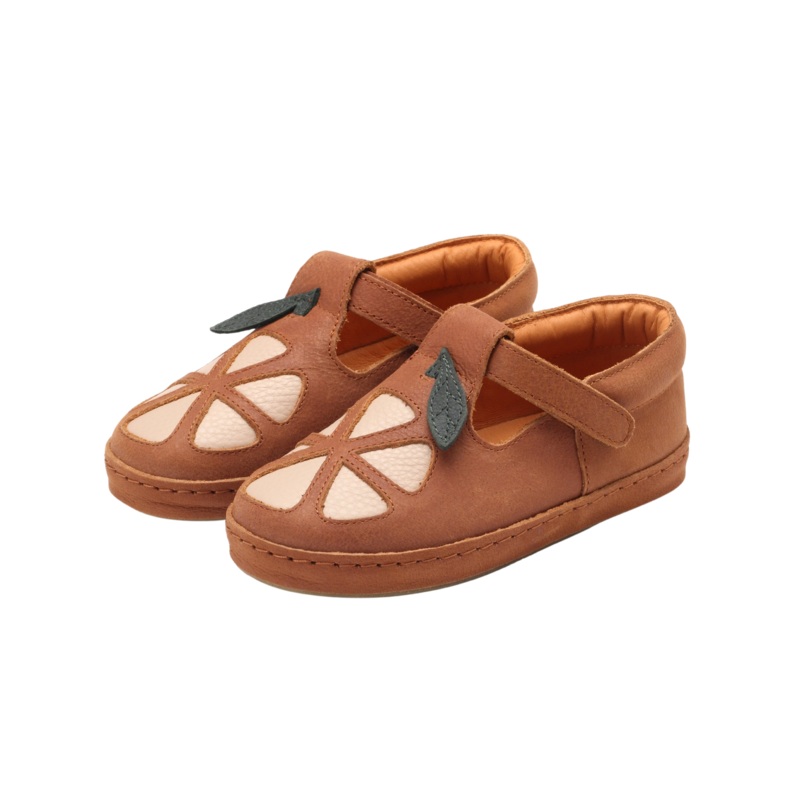 Bowi Shoes | Grapefruit | Walnut Leather