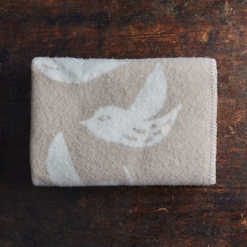 Lambswool Nesting Baby Blanket/Swaddle – Nutty