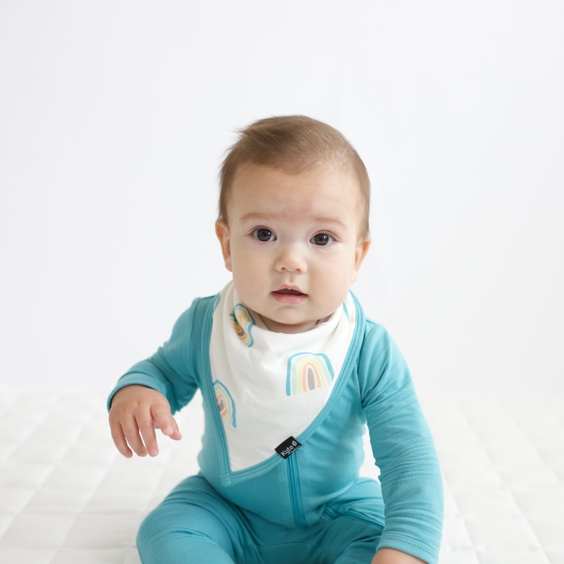 Bib in Makai Rainbow