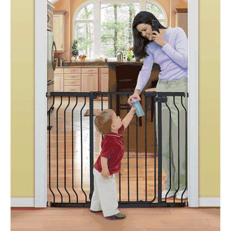 Summer Infant Sure and Secure Extra Tall Walk-Thru Gate in Black