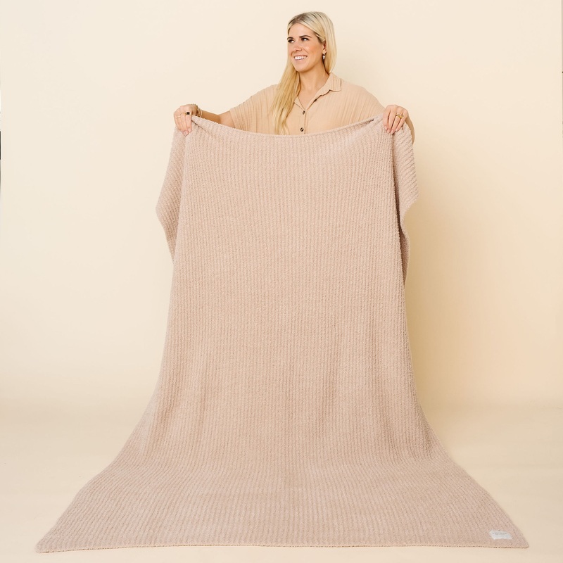 Chenille Blanket – Oatmeal – Adult/Throw