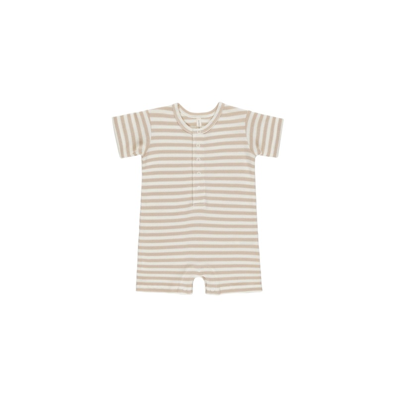 Quincy Mae Waffle Snap Romper – Oat Stripe