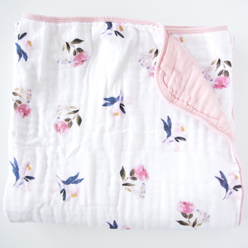 Loulou Lollipop Luxe Muslin Quilt – Pink Peony