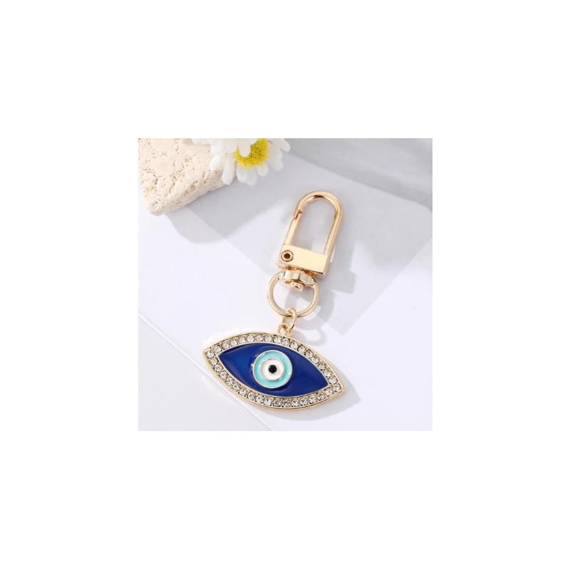 Macrobaby – Water Drop Heart Evil Eye Keychain Gold