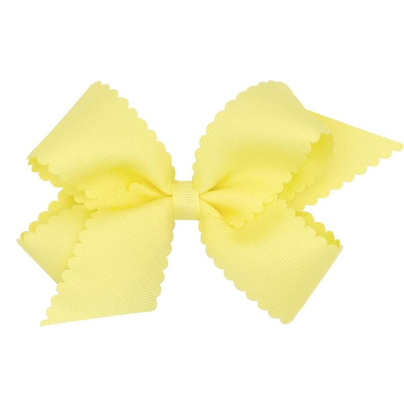 Wee Ones – Classic Grosgrain Hair Bow with Scalloped Edges, Medium, Light Yellow
