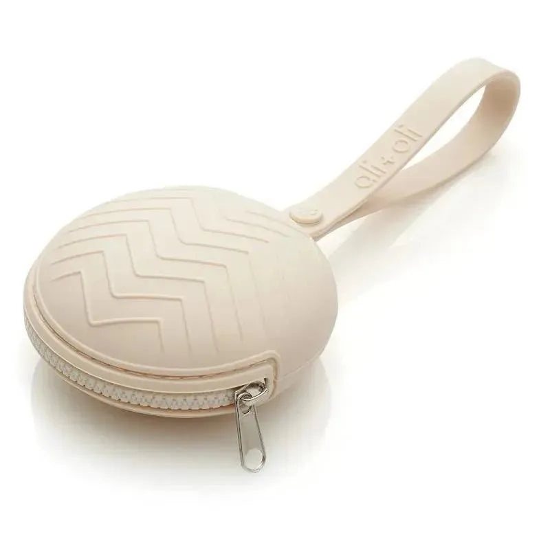 Ali + Oli – Pacifier Case, Natural