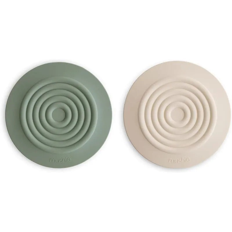 Mushie – Silicone Drain Stopper 2-Pk, Dried Thyme/Shifting Sand